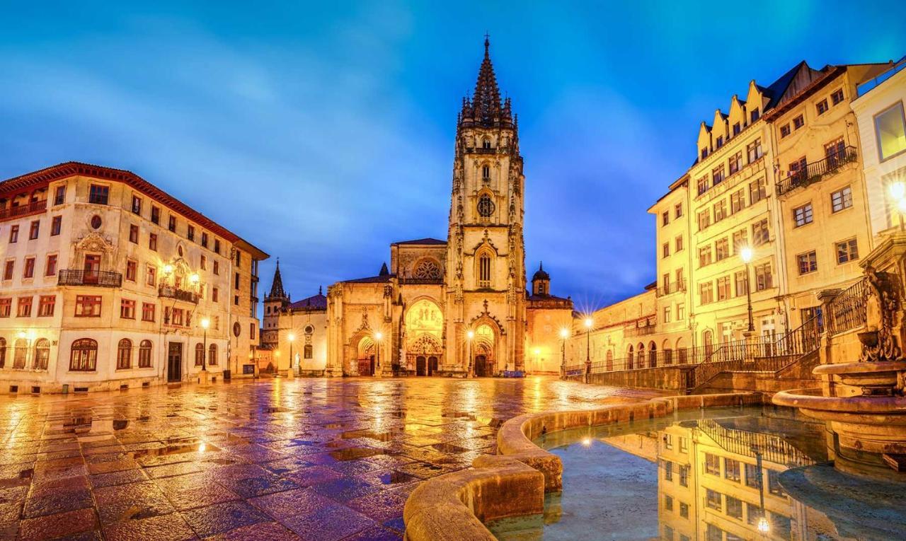 Apartamento Buenavista En Oviedo Bagian luar foto